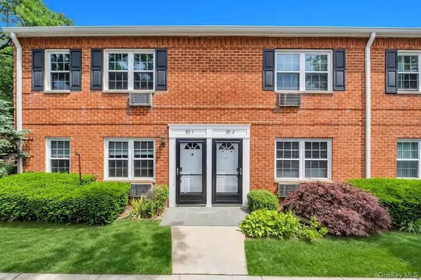 315 Hicksville RD #1, Bethpage, NY 11714