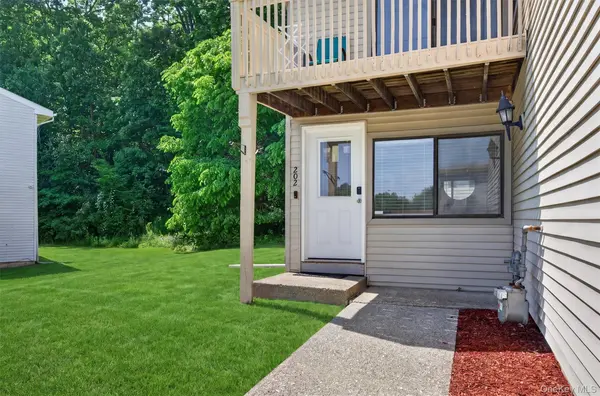 202 Concord LN, Middletown, NY 10940