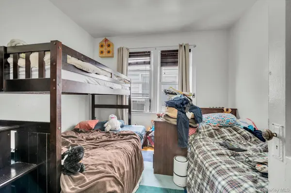 4315 56th ST, Woodside, NY 11377
