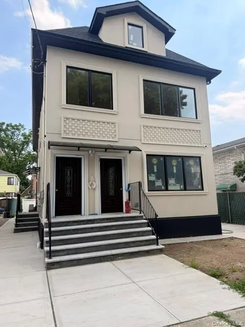 164-16 75th RD #1st Floor, Fresh Meadows, NY 11366