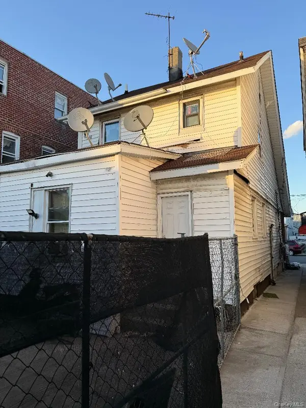 103-18 130th ST, Richmond Hill, NY 11419