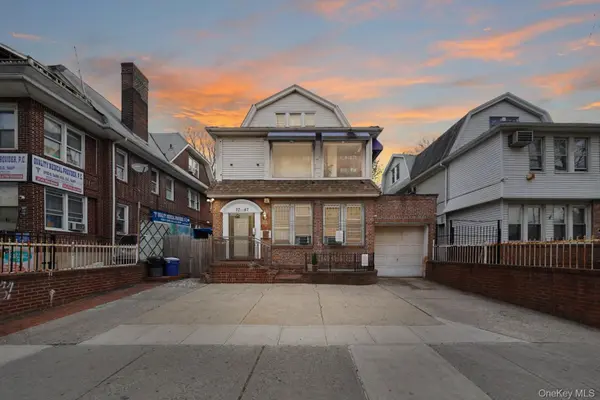 37-47 76th ST, Jackson Heights, NY 11372