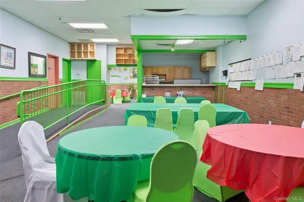 2060 Wallace AVE, Bronx, NY 10462