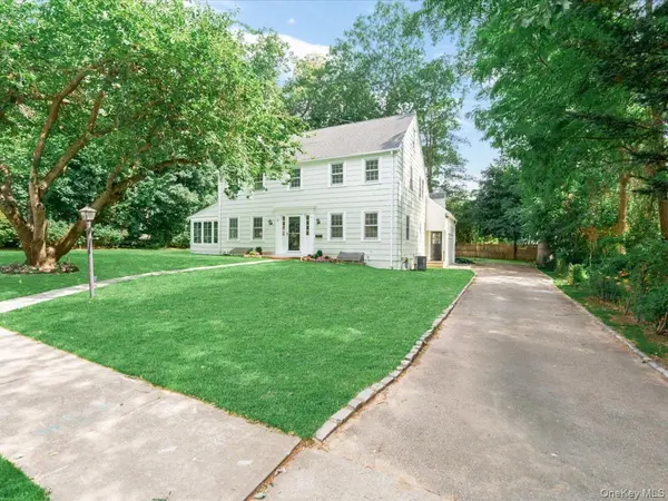 178 Overlook AVE, Great Neck, NY 11021