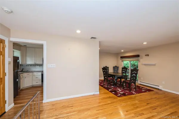 119 Norwood AVE, Malverne, NY 11565