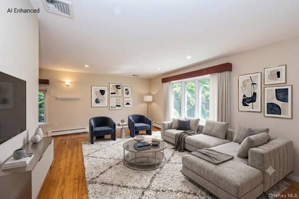 119 Norwood AVE, Malverne, NY 11565