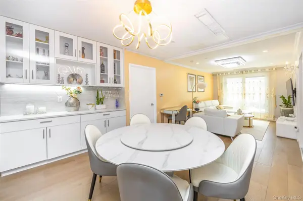 13620 Booth Memorial AVE #2A, Flushing, NY 11355