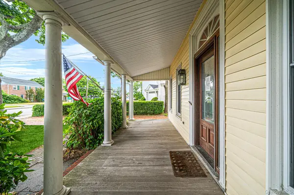 147 N Ocean AVE, Patchogue, NY 11772