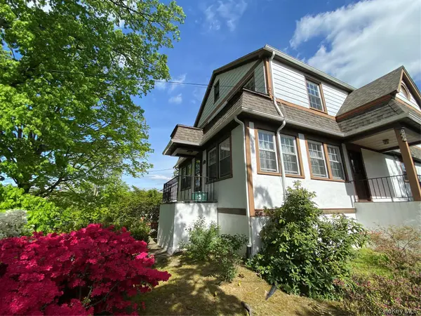 27 Grand BLVD #A, Scarsdale, NY 10583