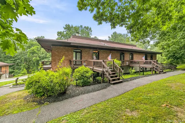 1 Beecher LN #C7, Peekskill, NY 10566