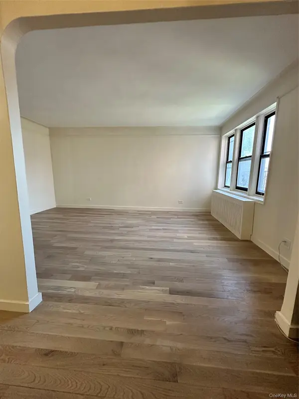 88-12 Elmhurst AVE #6K, Elmhurst, NY 11373
