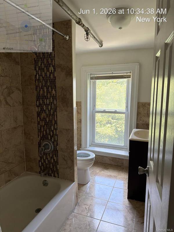 313 Macon ST, Brooklyn, NY 11216