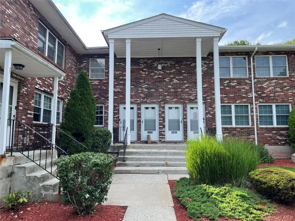 276 Temple Hill RD #2207,  New Windsor,  NY 12553