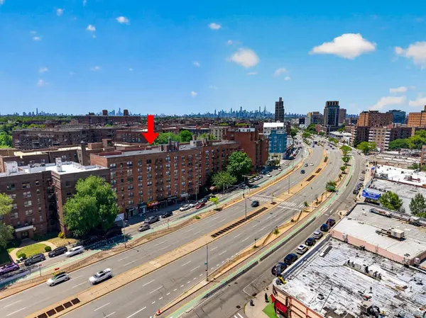 10230 Queens BLVD #1002, Forest Hills, NY 11375