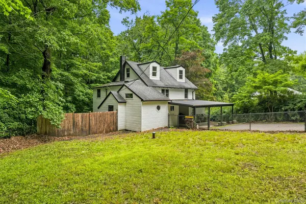 425 Old Dutch Hollow RD, Monroe, NY 10950