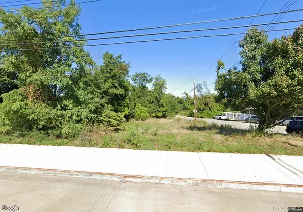 929 Father Capodanno, Staten Island, NY 10306