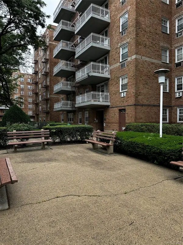 149-30 88th ST #LJ, Howard Beach, NY 11414