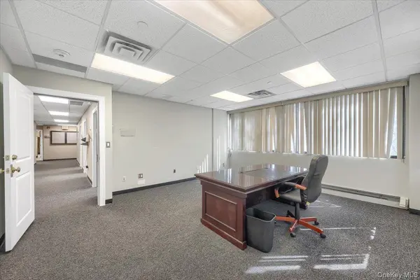 8 Revolutionary RD #suite 207, Ossining, NY 10562