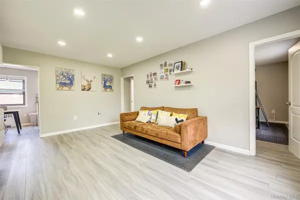 199-21 19th AVE #2-161, Whitestone, NY 11357