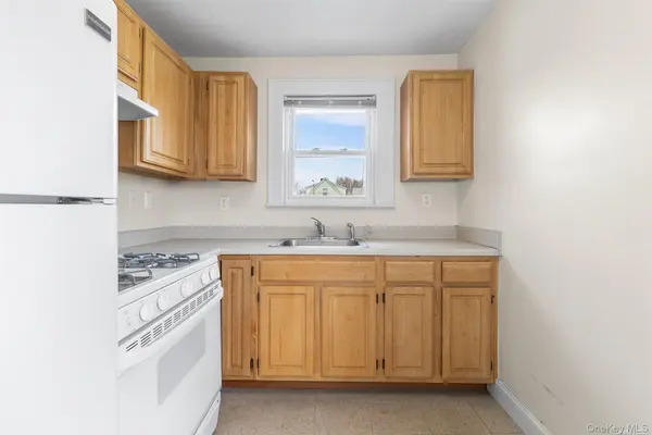 145-51 Arlington TER, Jamaica, NY 11435
