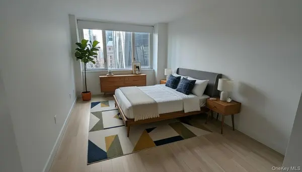 322 W 57th ST #37H, New York (manhattan), NY 10019