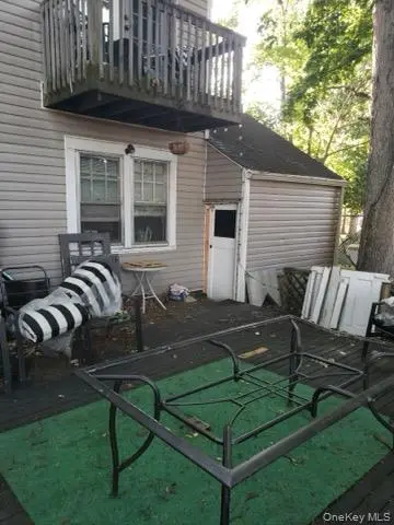 715 County Line RD, Amityville, NY 11701