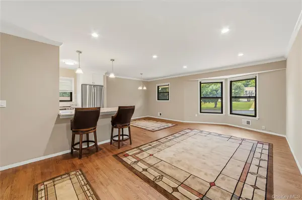 27 Walden CT #J, Yorktown Heights, NY 10598