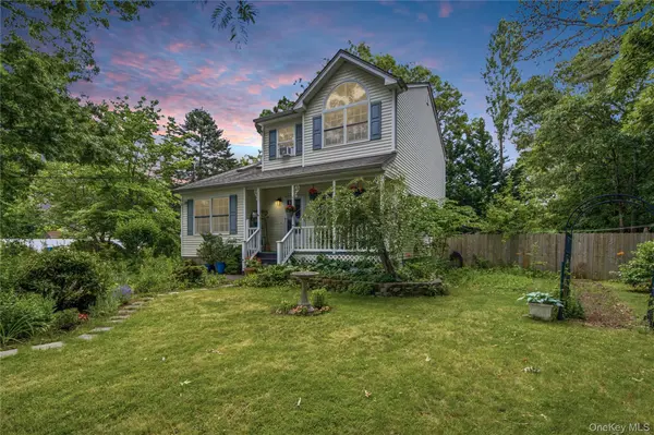 58 Silver RD, Mastic Beach, NY 11951