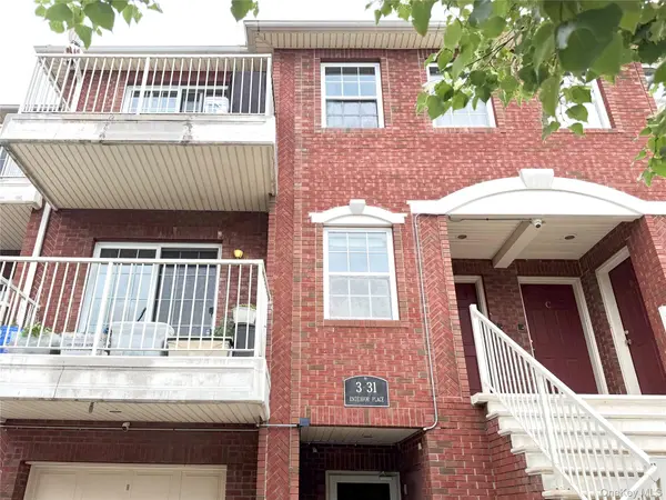 3-31 Endeavor PL #B, College Point, NY 11356