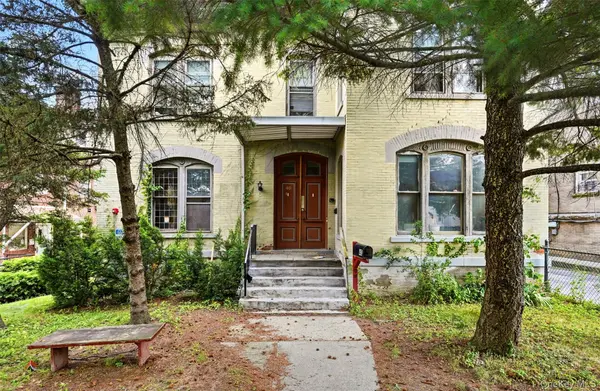 40 S Hamilton ST, Poughkeepsie, NY 12601