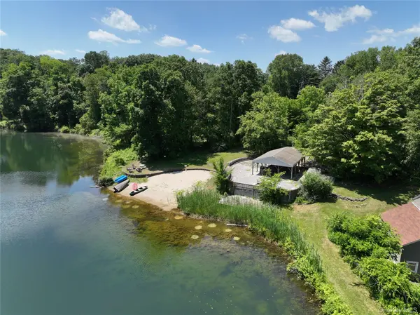 45 Willow Lake DR, Holmes, NY 12531