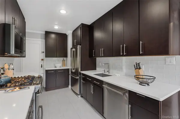 280 Bronxville #8B, Bronxville, NY 10708