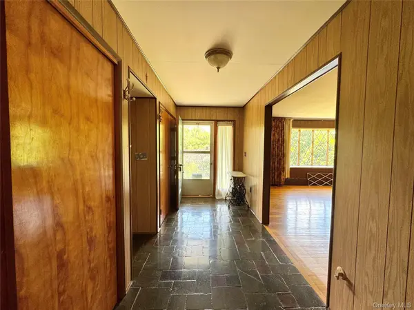 4492 Route 32, Catskill, NY 12414