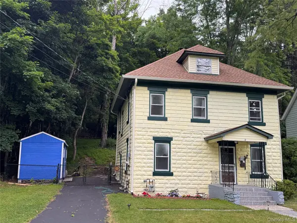39 Reservoir AVE, Port Jervis, NY 12771
