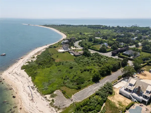 1890 Lands End RD, Orient Point, NY 11957