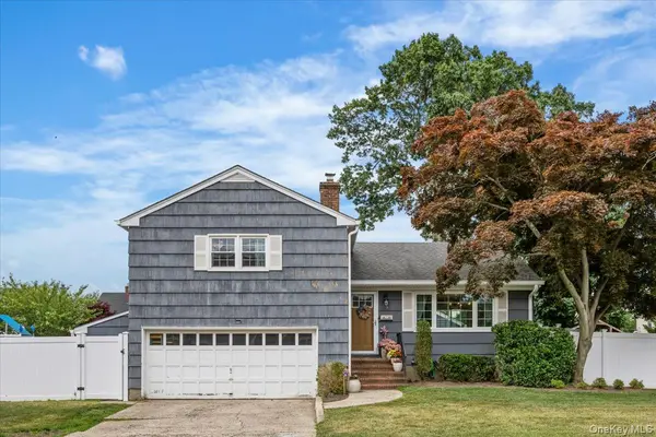 38 Driscoll AVE, Rockville Centre, NY 11570