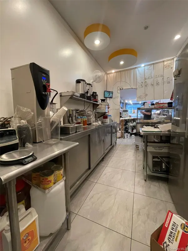 790 Manhattan AVE, Brooklyn, NY 11222