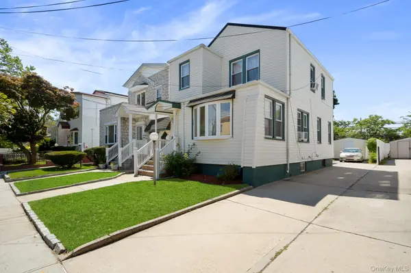 23220 Mentone AVE, Laurelton, NY 11413