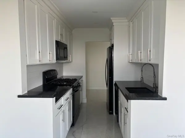 833 Central AVE #5B, Far Rockaway, NY 11691