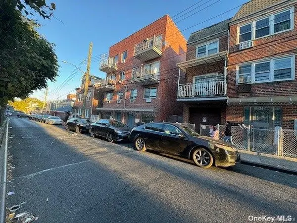 94-66 45th AVE, Elmhurst, NY 11373