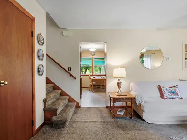 240 Route 199, Red Hook, NY 12571