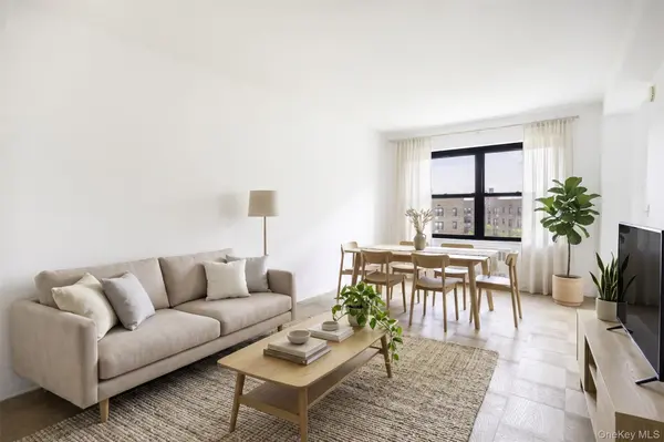 99-72 66 RD #7O, Rego Park, NY 11374