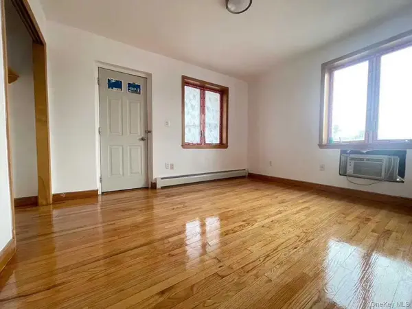 4351 Byrd ST, Flushing, NY 11355