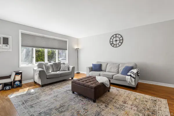 6159 81st ST, Middle Village, NY 11379