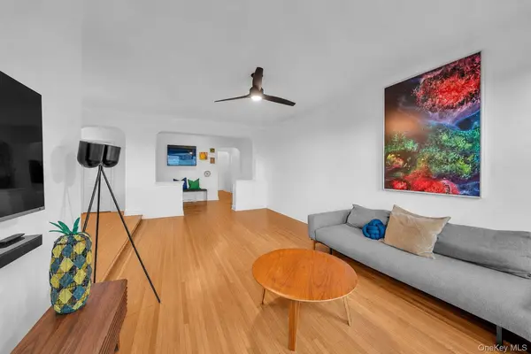 7615 35th AVE #4E, Jackson Heights, NY 11372