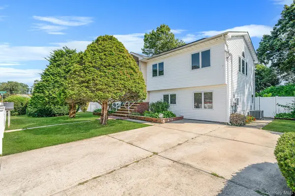 540 Scudder AVE, Copiague, NY 11726