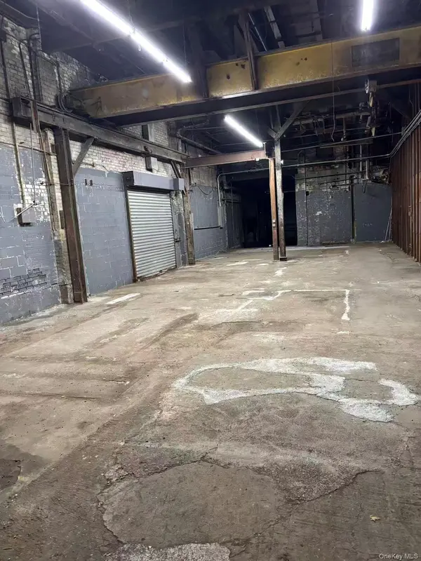 220 Stewart AVE, Brooklyn, NY 11237