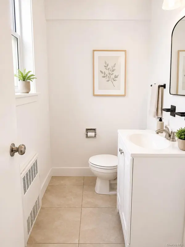 131-11 kew gardens RD #4H, Richmond Hill, NY 11418