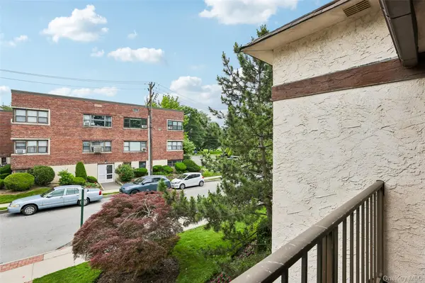 530 Hudson AVE, Cedarhurst, NY 11516