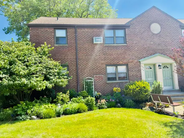 246-46 57th DR #upper, Douglaston, NY 11362